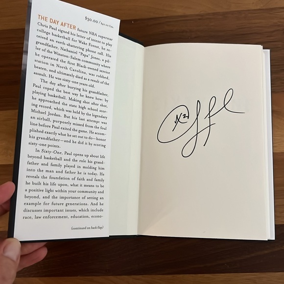 Chris Paul “Sixty-One” autobiography. Hardback book, signed by author - Picture 3 of 5